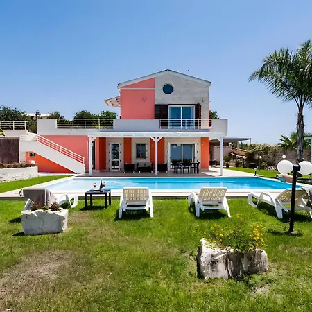 Marigu Con E Piscina Villa *