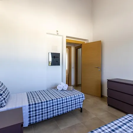 Villa Marigu Con E Piscina Scicli