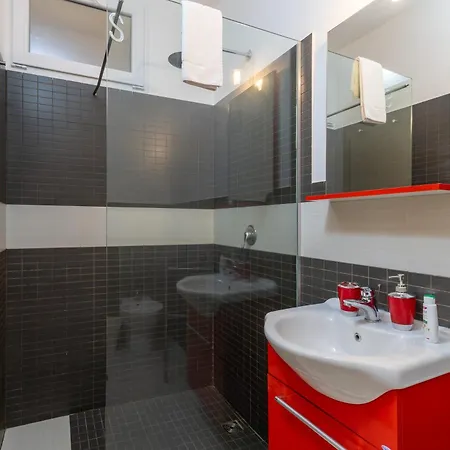Villa Marigu Con E Piscina *