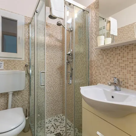 Marigu Con E Piscina Villa *