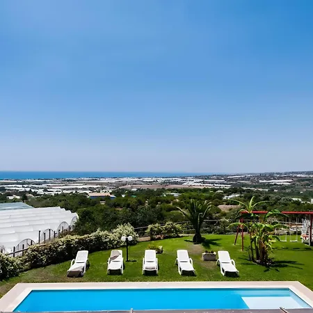Villa Marigu Con E Piscina Scicli