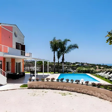 Marigu Con E Piscina Villa Scicli