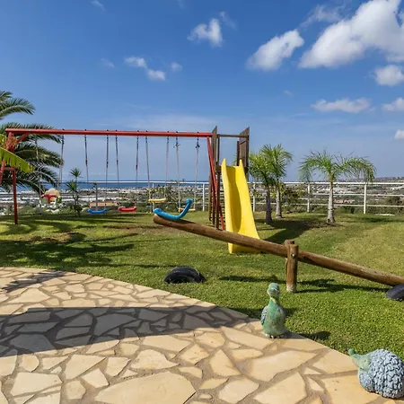 Villa Marigu Con E Piscina