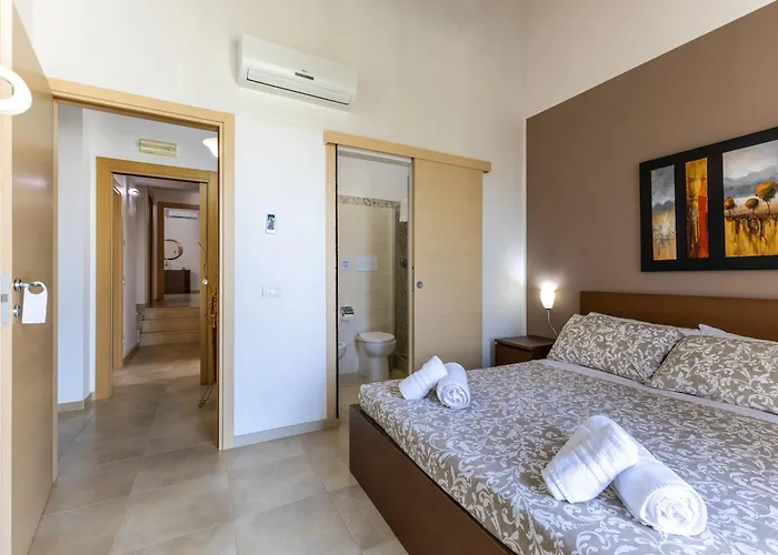 Villa Marigu Con E Piscina *